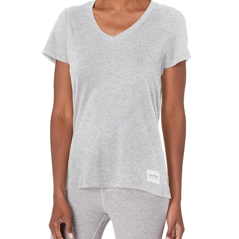 NWT Calvin Klein Performance Womens Logo Patch V-Neck Tee Gray Size XS $40 GG450